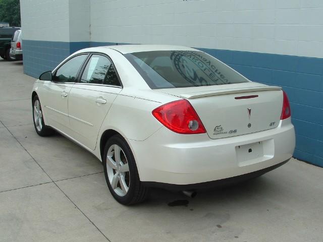 Pontiac G6 2008 photo 3