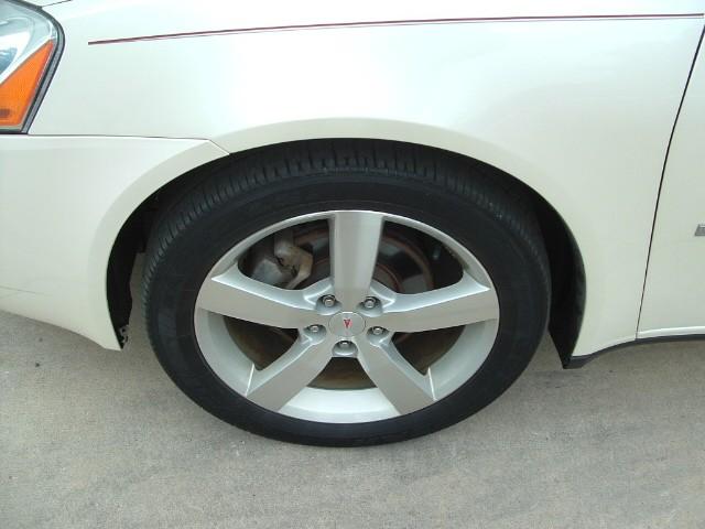 Pontiac G6 2008 photo 4