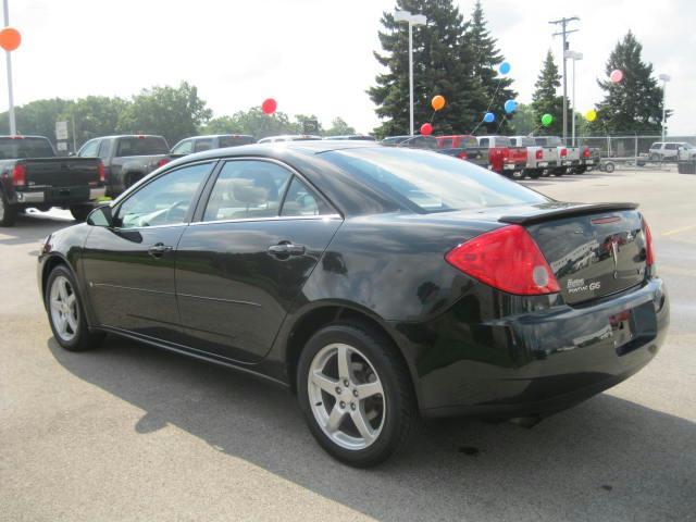 Pontiac G6 2008 photo 2