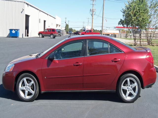 Pontiac G6 2008 photo 2