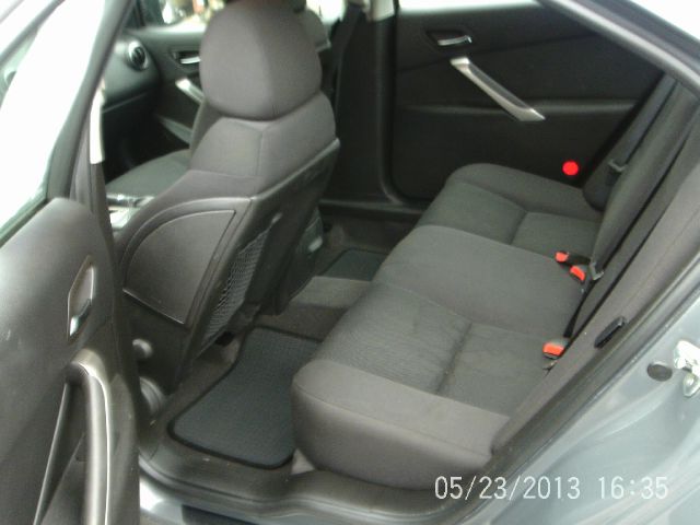 Pontiac G6 2008 photo 2