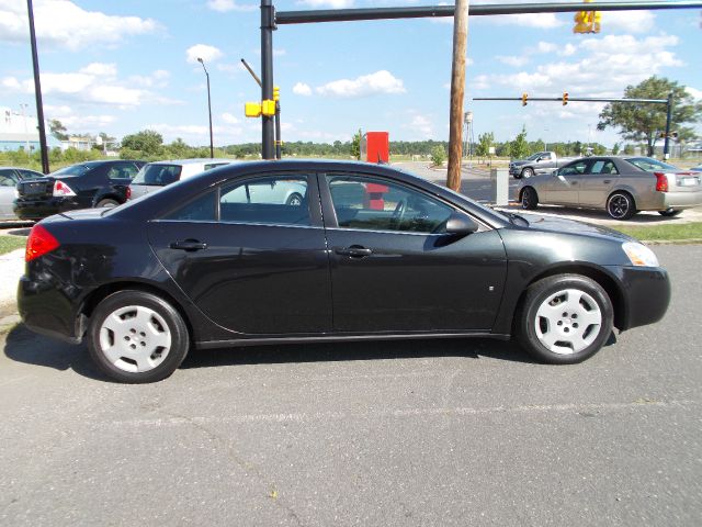 Pontiac G6 2008 photo 2