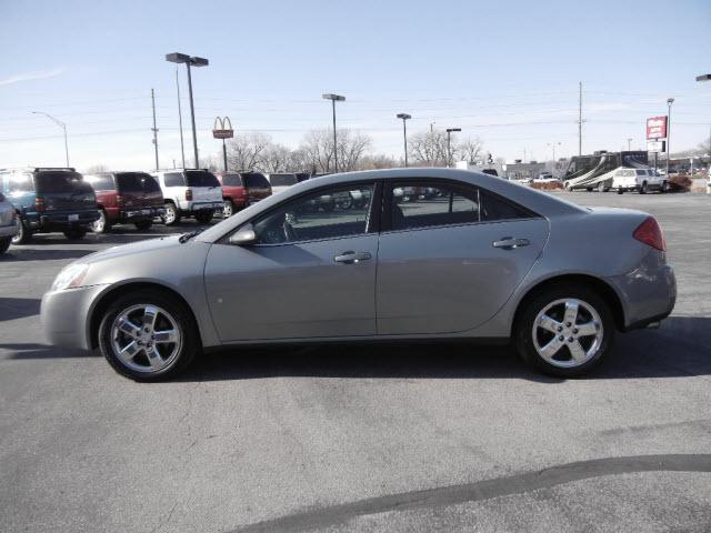 Pontiac G6 2008 photo 1