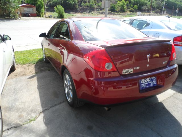 Pontiac G6 2008 photo 2