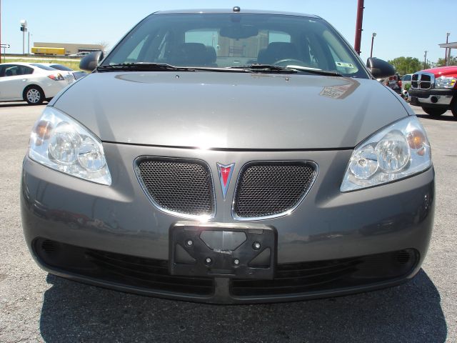 Pontiac G6 2008 photo 2