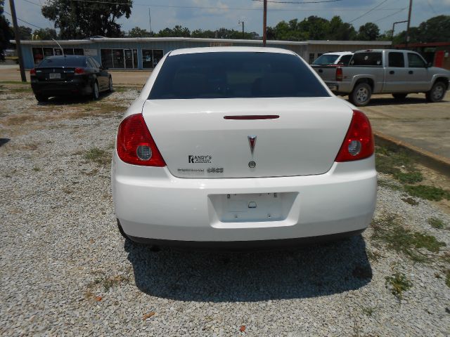 Pontiac G6 2008 photo 2