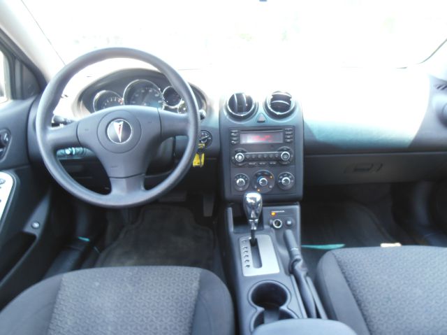 Pontiac G6 2008 photo 1