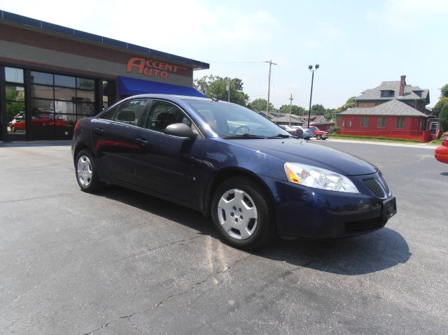 Pontiac G6 2008 photo 2