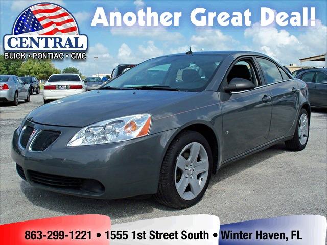 Pontiac G6 4WD Supercrew Styleside 5-1/2 Ft Box XLT Sedan