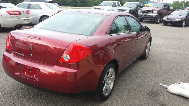 Pontiac G6 2008 photo 2