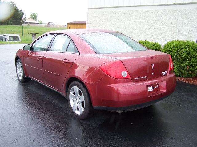 Pontiac G6 2008 photo 2