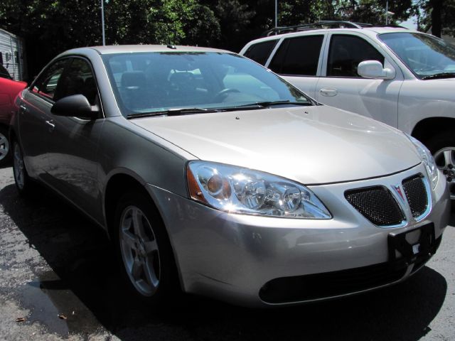 Pontiac G6 2008 photo 2