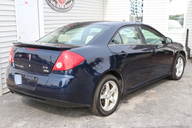 Pontiac G6 2009 photo 2