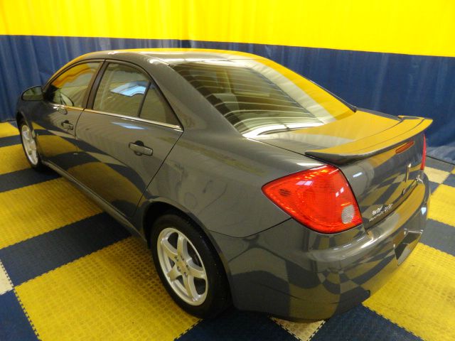 Pontiac G6 2009 photo 1