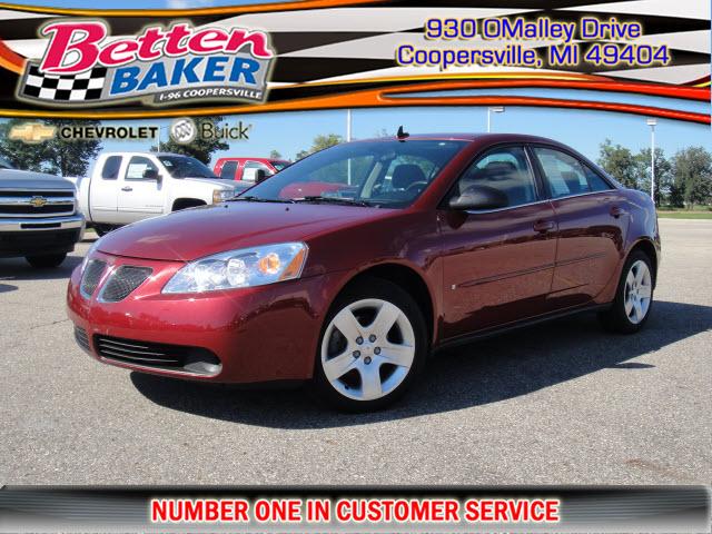 Pontiac G6 4WD Supercrew Styleside 5-1/2 Ft Box XLT Sedan