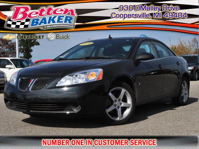 Pontiac G6 4WD Supercrew Styleside 5-1/2 Ft Box XLT Sedan