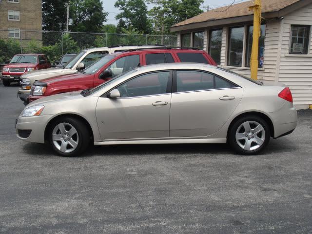 Pontiac G6 2009 photo 1