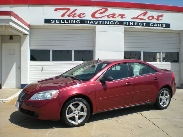 Pontiac G6 XUV SLE 4WD Sedan