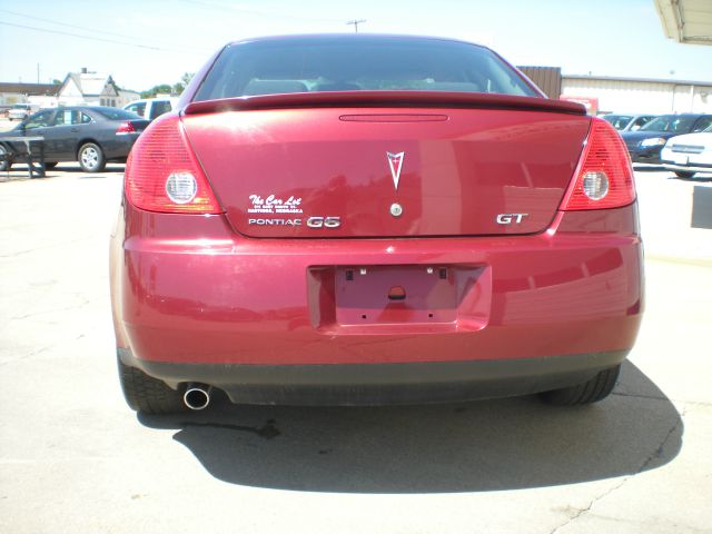 Pontiac G6 2009 photo 1