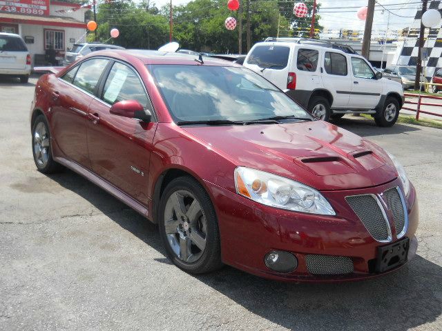 Pontiac G6 2009 photo 1