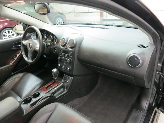 Pontiac G6 2009 photo 23