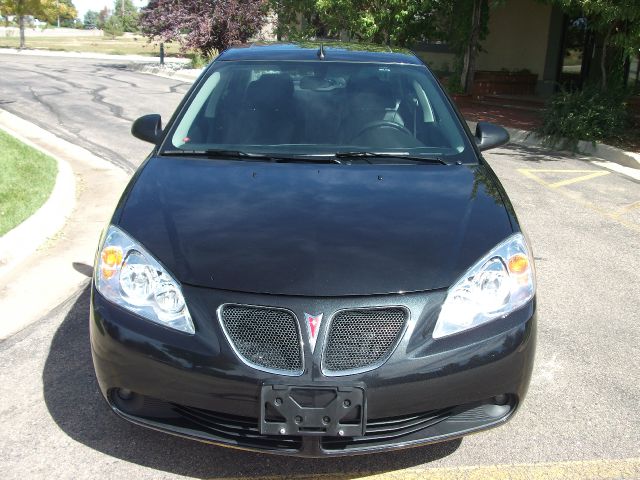 Pontiac G6 2009 photo 2