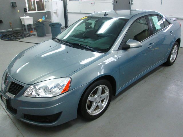 Pontiac G6 2009 photo 2