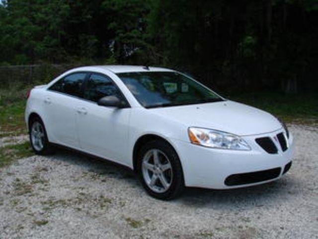 Pontiac G6 2009 photo 2