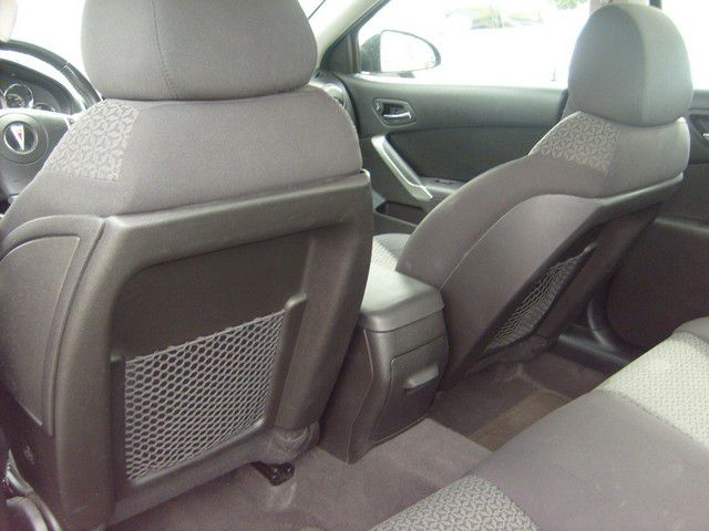 Pontiac G6 2009 photo 36