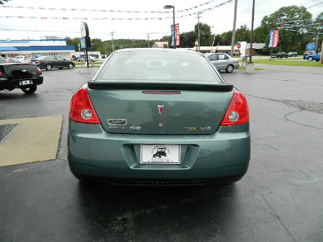 Pontiac G6 2009 photo 2