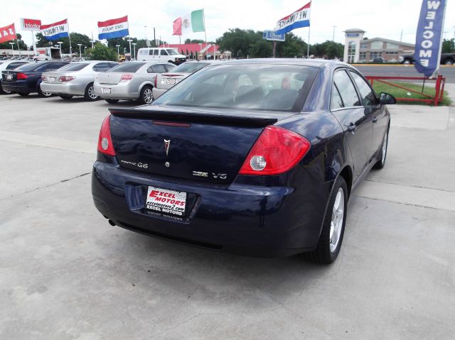 Pontiac G6 2009 photo 17