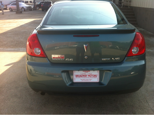 Pontiac G6 2009 photo 1