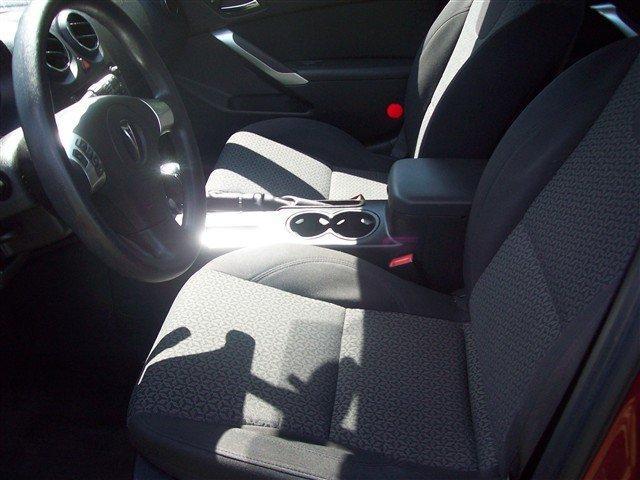 Pontiac G6 2010 photo 2