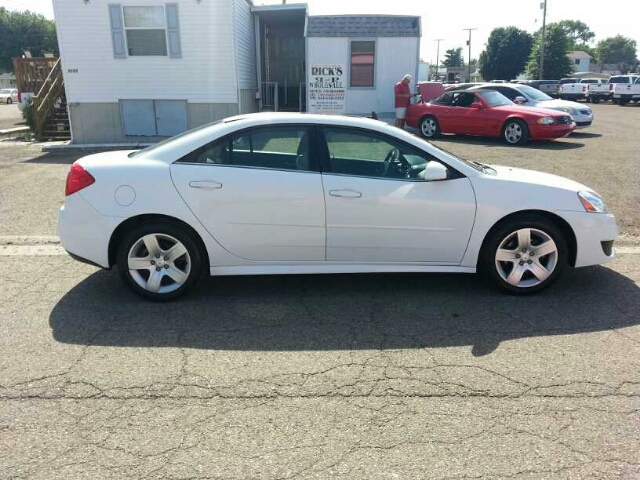 Pontiac G6 Base Sedan