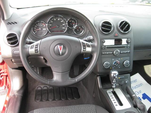 Pontiac G6 2010 photo 5