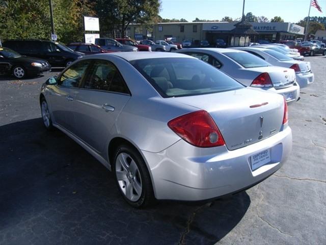 Pontiac G6 2010 photo 3