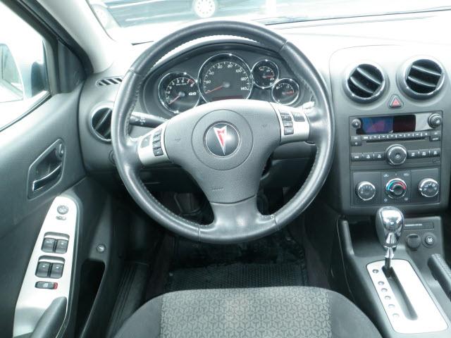 Pontiac G6 2010 photo 5