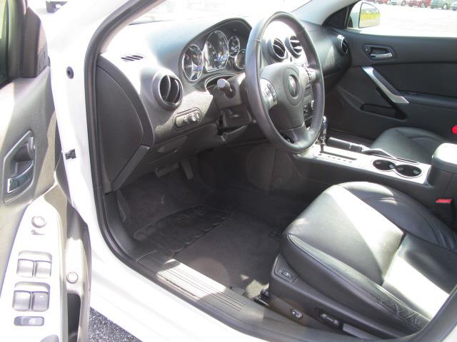 Pontiac G6 2010 photo 1