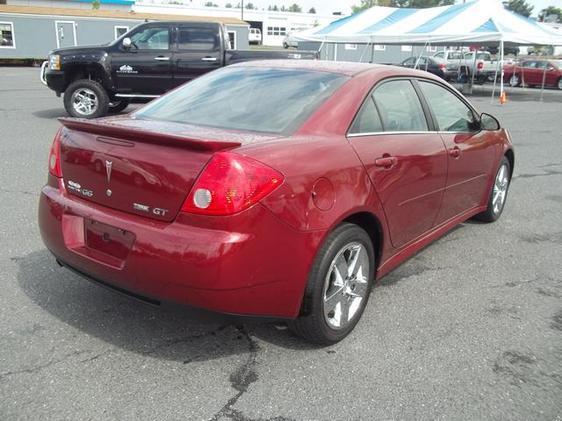 Pontiac G6 2010 photo 1