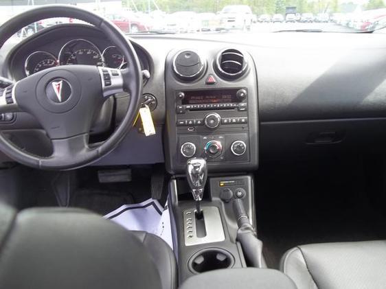 Pontiac G6 2010 photo 5