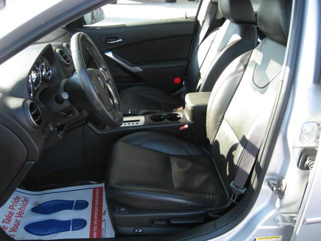 Pontiac G6 2010 photo 3