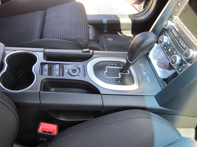 Pontiac G8 2009 photo 2