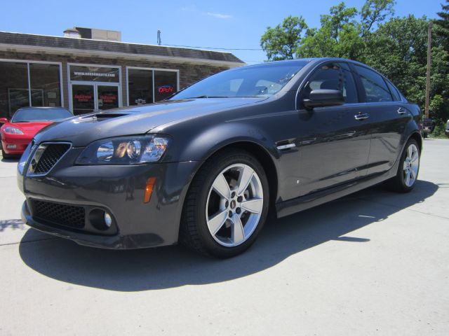 Pontiac G8 2009 photo 29