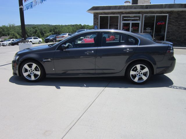 Pontiac G8 2009 photo 36