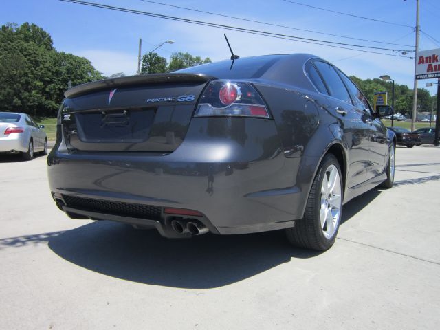 Pontiac G8 2009 photo 37