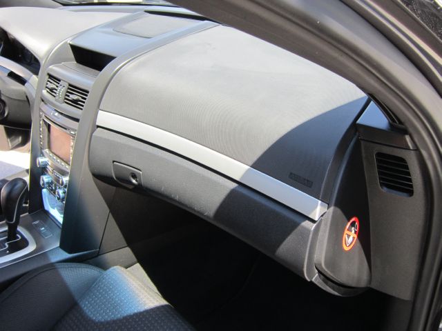 Pontiac G8 2009 photo 41