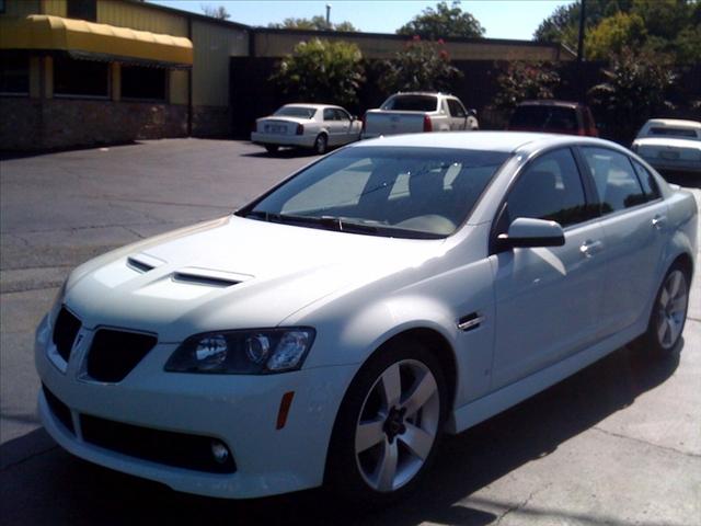 Pontiac G8 Passion Sedan