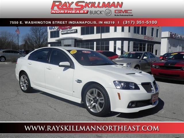 Pontiac G8 2009 photo 1