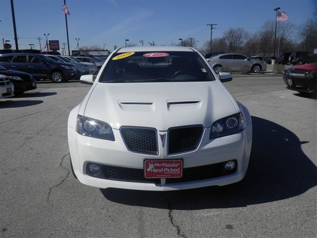 Pontiac G8 2009 photo 4