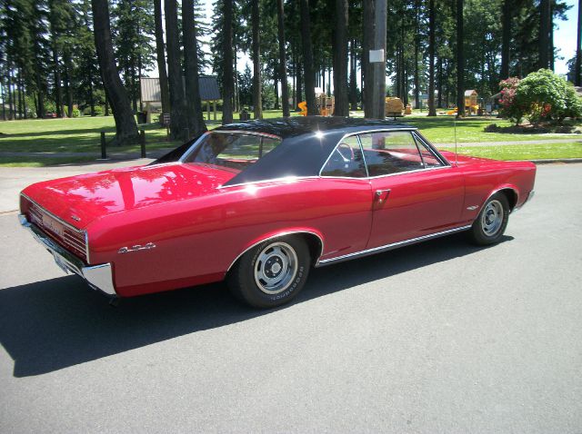 Pontiac GTO 1966 photo 5